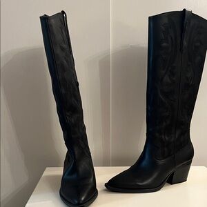 Crown Vintage Black Heeled Boots